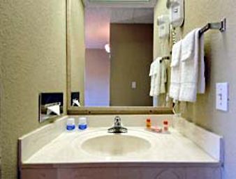 Howard Johnson Inn Pensacola Fl ภายนอก รูปภาพ
